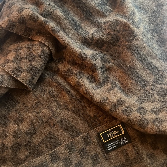 FENDI Wool Scarf Brown Black with F F lettering 60”x14” - Picture 11 of 12